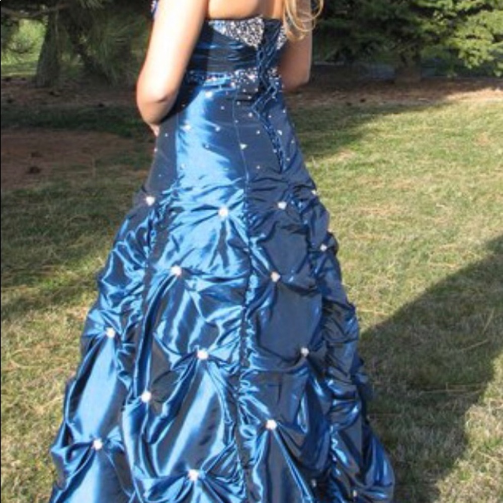 Blue prom dress